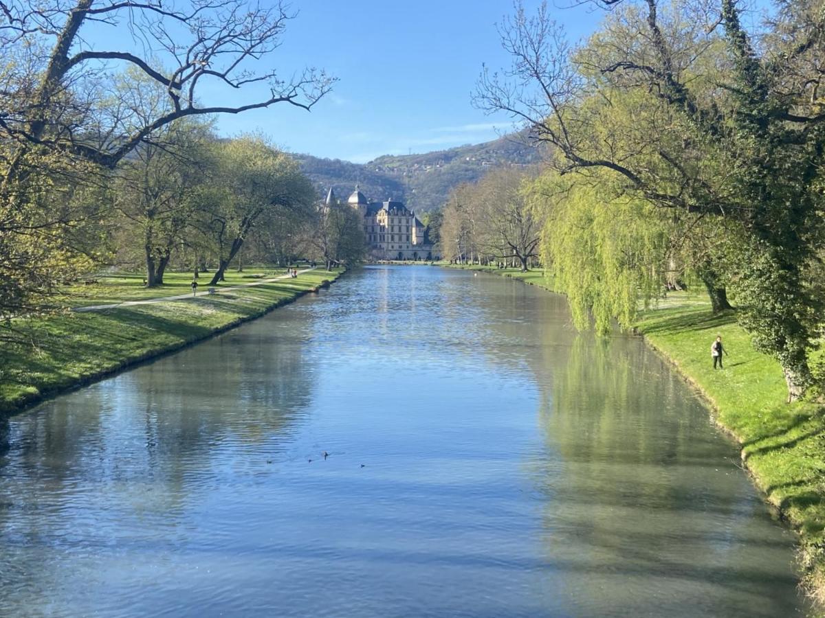 Апартаменты La Grange De Meme Yvette Vaulnaveys-le-Haut Экстерьер фото